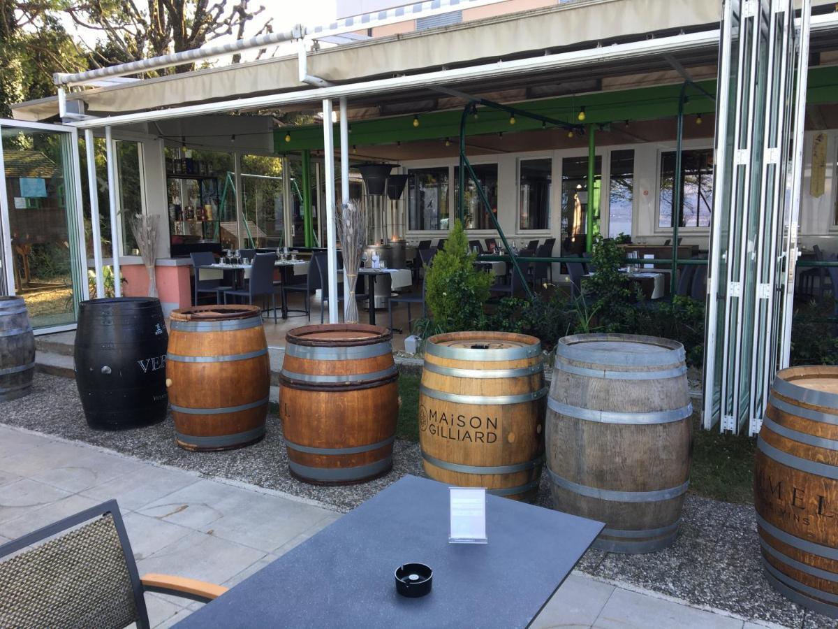 Hotel Restaurant De La Plage Gland Buitenkant foto