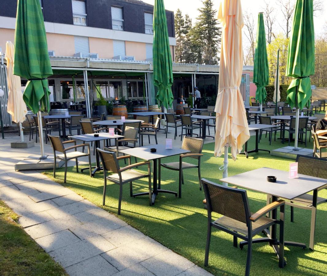 Hotel Restaurant De La Plage Gland Buitenkant foto